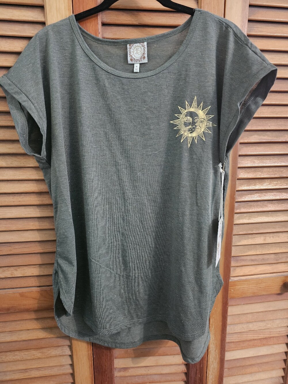 Tru Self Celestial Graphic Tee NWT XL Olive Green Sun Moon Mystic Boho